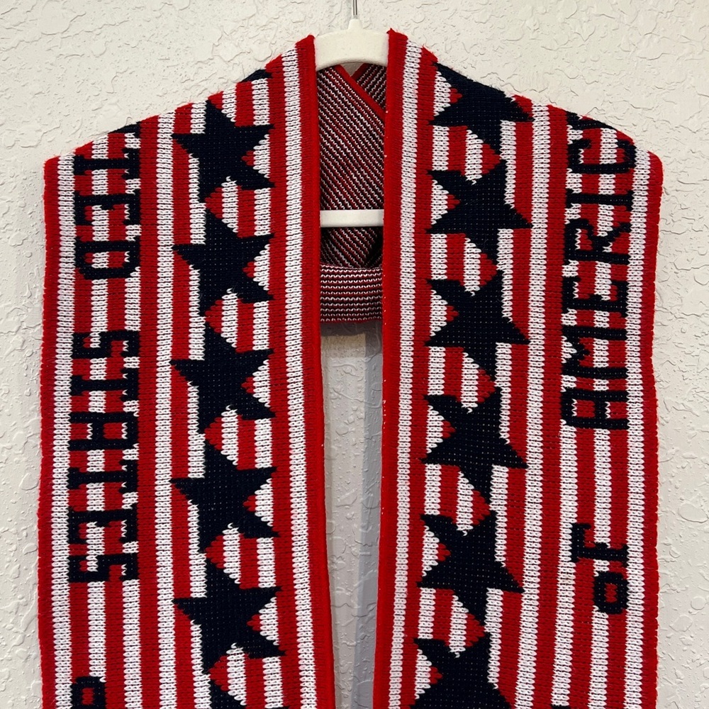 Vintage 90s Knitmakers USA Patriotic Stars & Stripes Red White Blue Scarf OS - Picture 3 of 8
